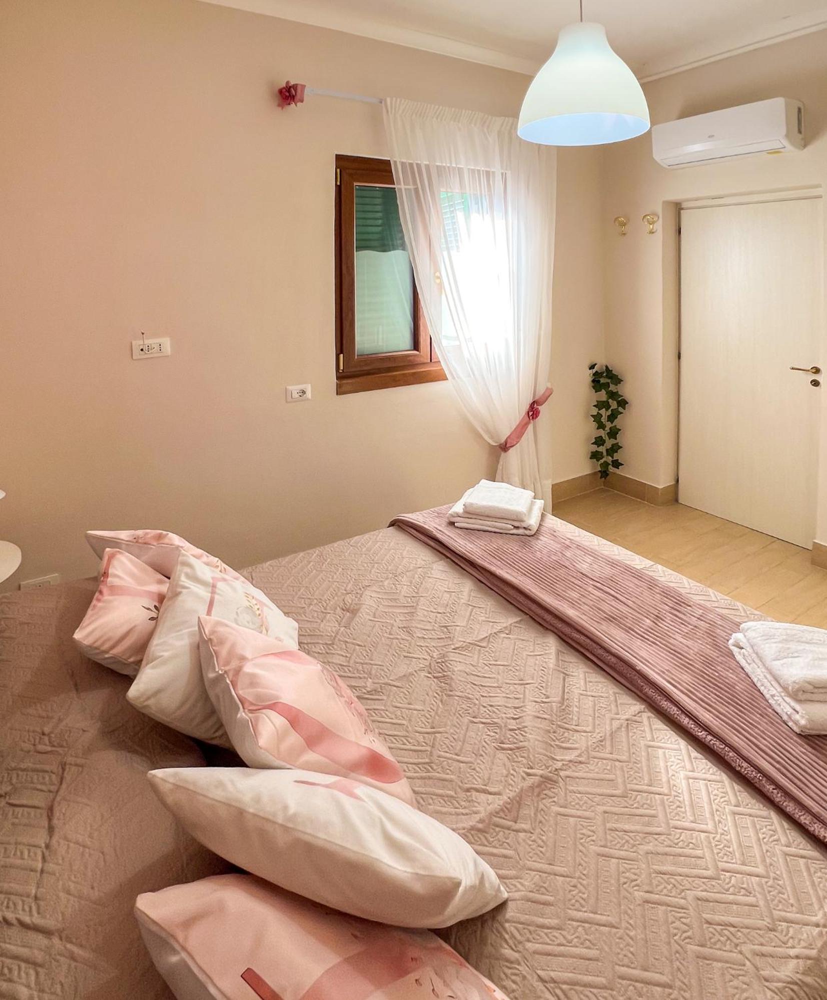נאפולי Romantic Suite מראה חיצוני תמונה